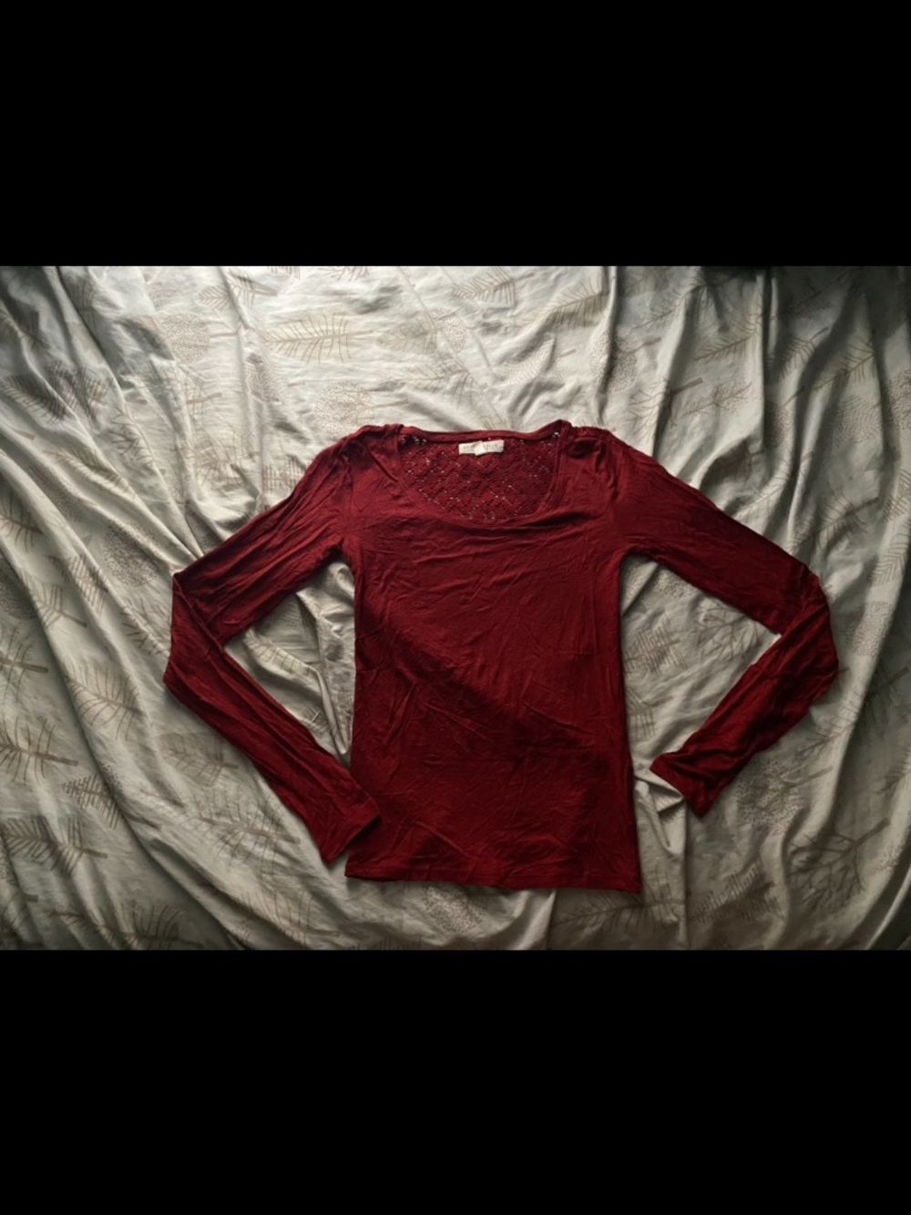 Aeropostale Women's Long Sleeve Scoop Neck Top in Burgundy Red